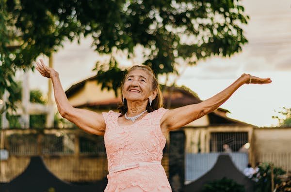 Journal des résidents d'ehpad : un lien personnalisé et facilitateur